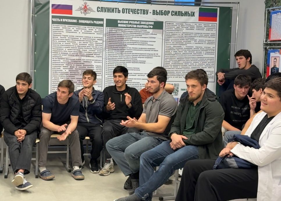 Турнир по армрестлингу
