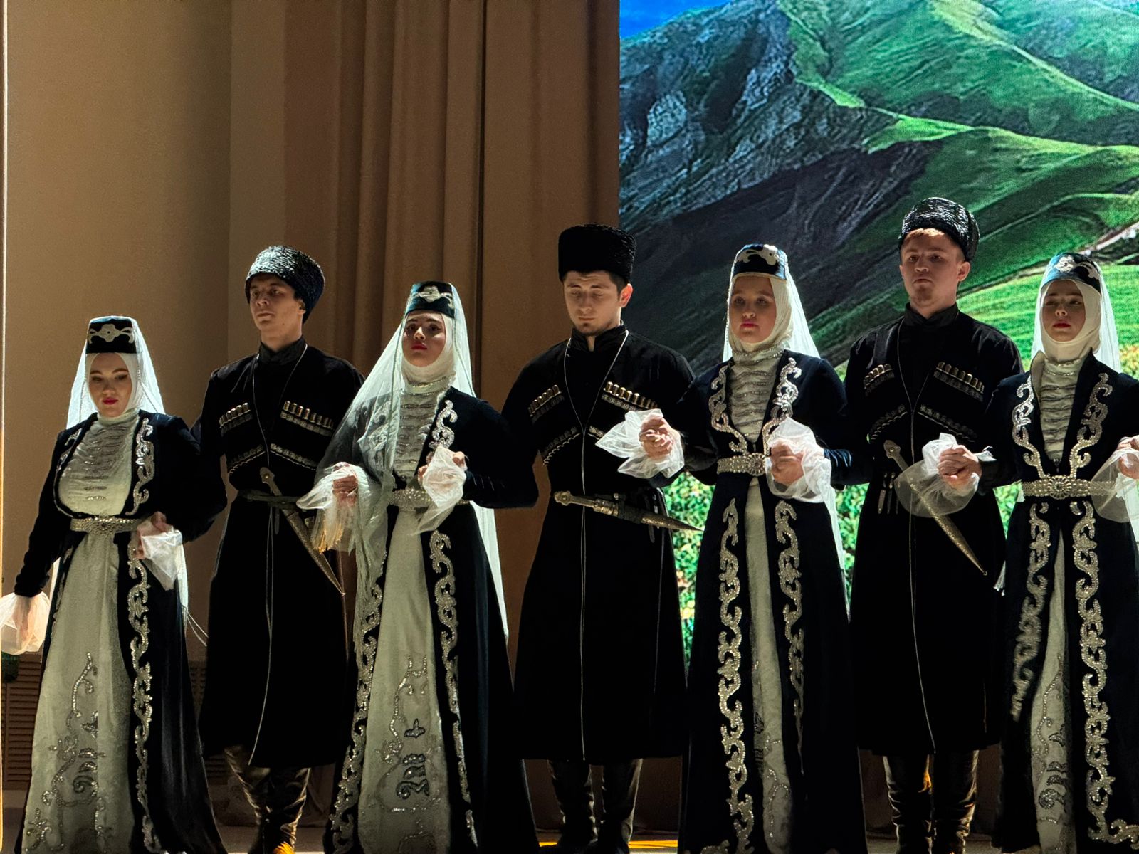 «Золотая осень»